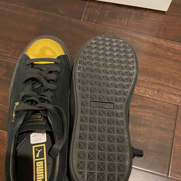 Pump Gold and Black Suede and Leather size 8 - Picture 4 of 5